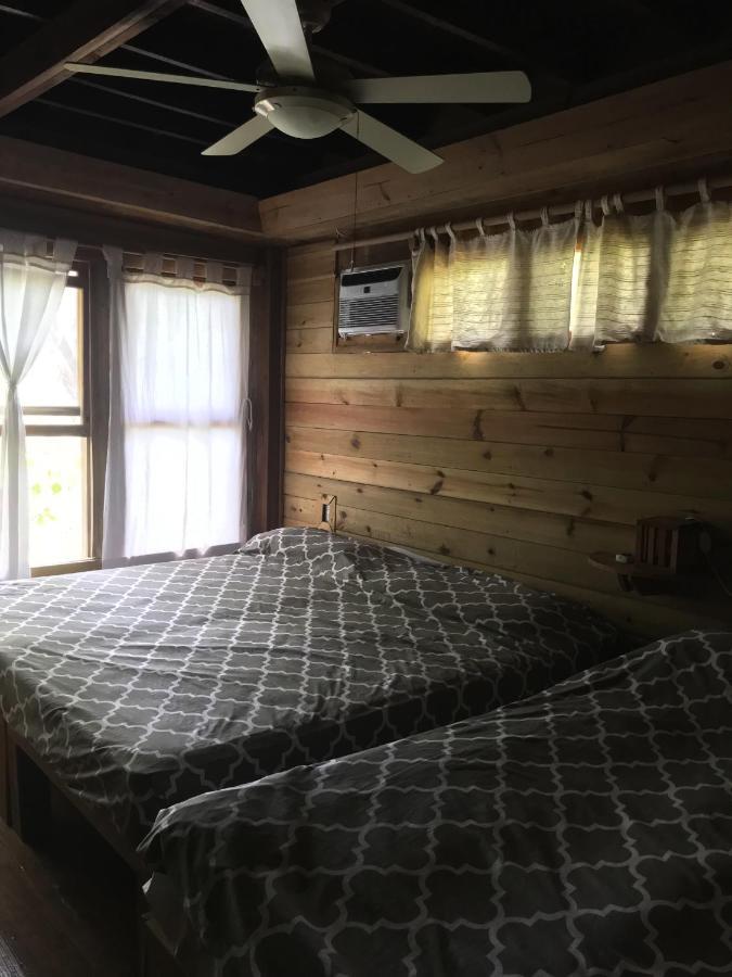 Roatan Bed & Breakfast Apartments West End Dış mekan fotoğraf